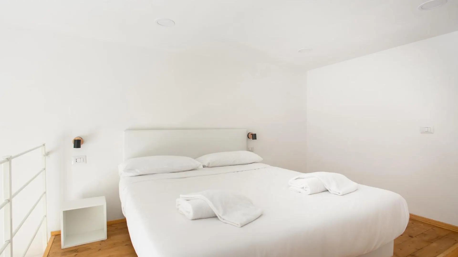 Apartment Home Spezzano By Dimorra Naples Italy